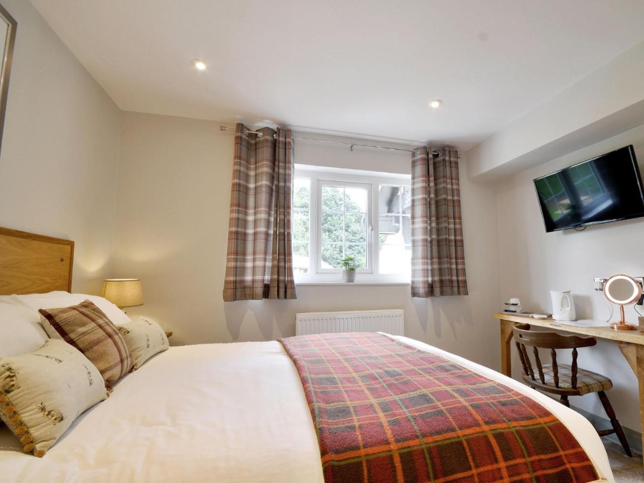 The Cayley Arms Inn Pickering Extérieur photo
