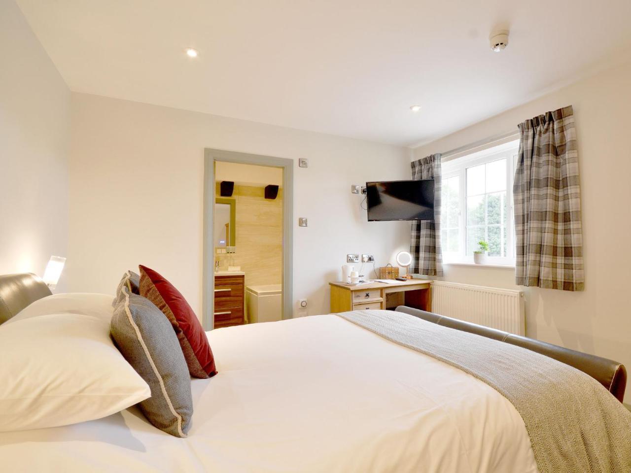 The Cayley Arms Inn Pickering Extérieur photo